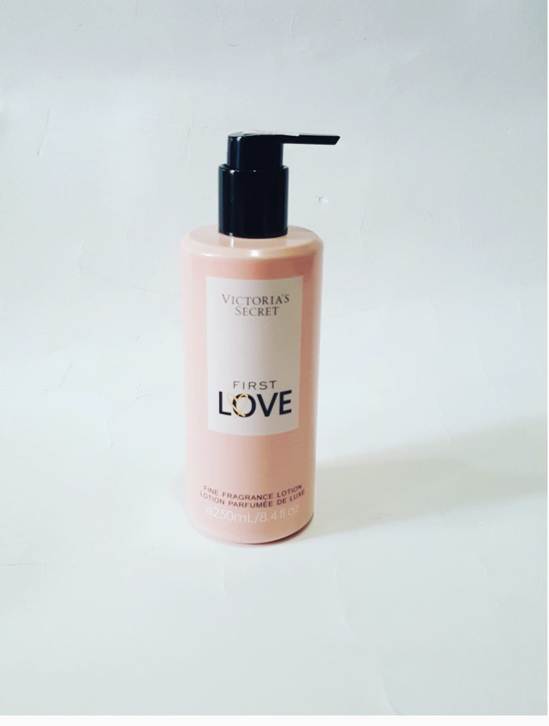 3251 First Love Victoria’s Secret lotion 250 ml