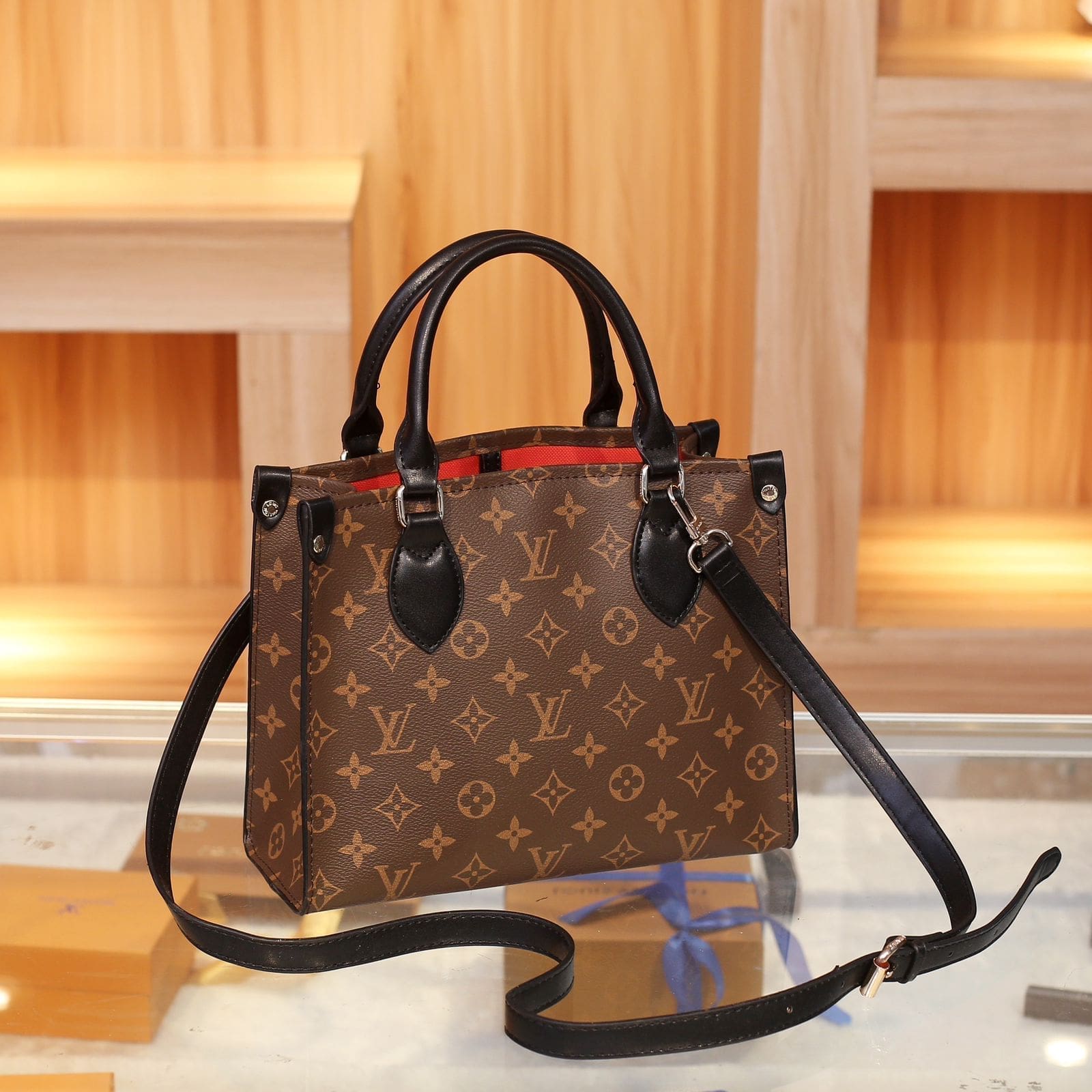 8041 LOUIS VUITTON Brown Bag