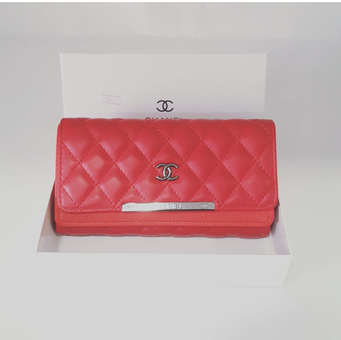 8093 CHANEL Red wallet