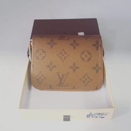 8105 Louis vuitton Yellow flower wallet