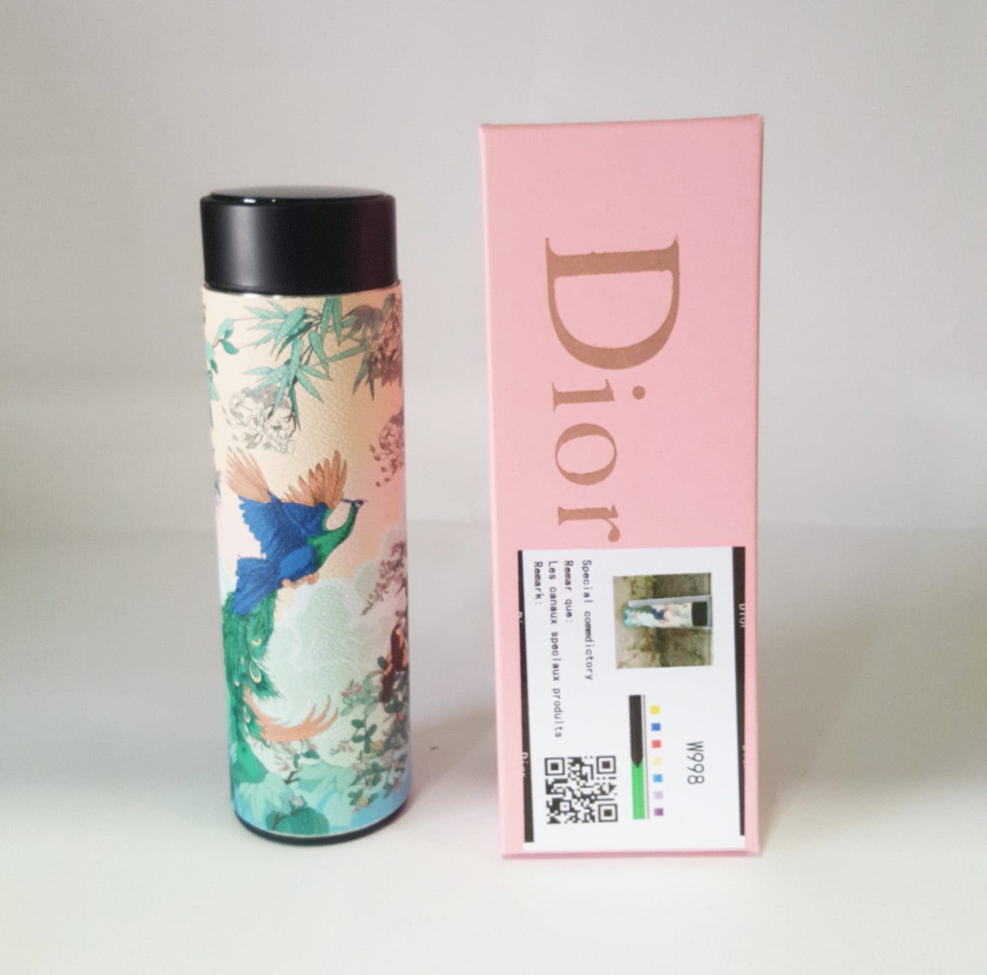 1000 Dior Flask Thermos with temperature display
