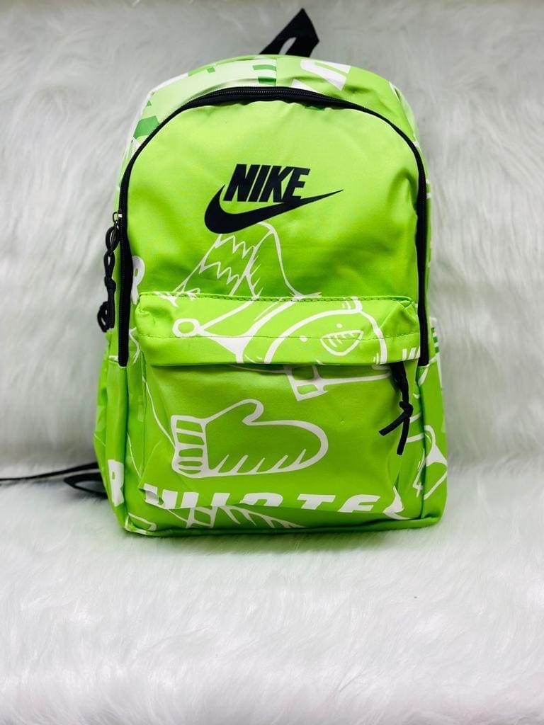 8298 NIKE sport and school bage