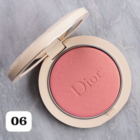 9562 Forever Couture Luminizer – 06 Coral Glow