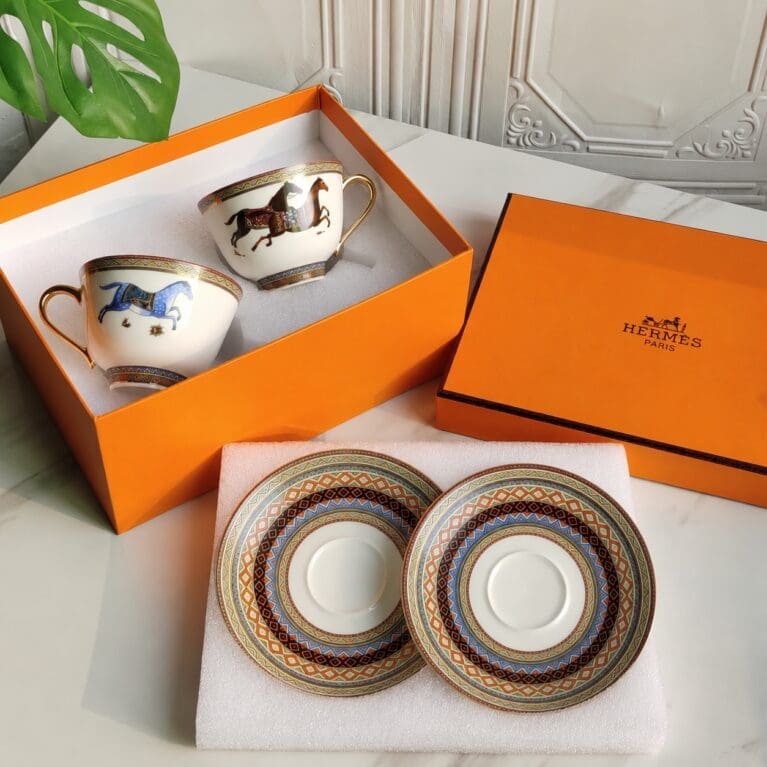 0231 Heritage Porcelain Cup & Saucer Set