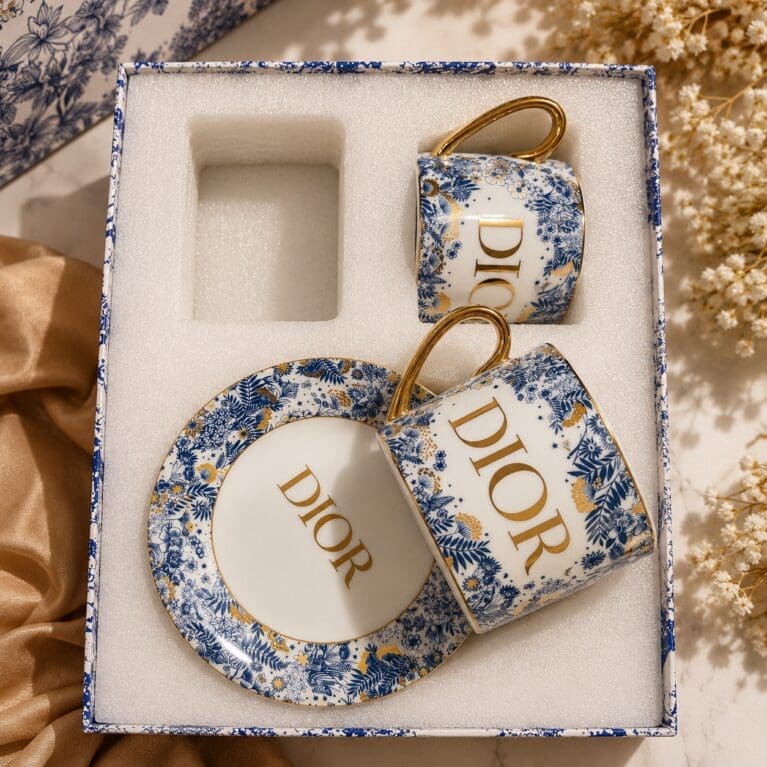 0230 Elegant Blue & Gold Cup Set